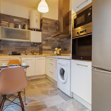 Appartamento Attic With Terrace- 1Bd 1Bth- Corral Del Rey Siviglia Esterno foto