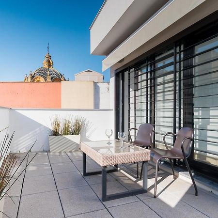 Appartamento Attic With Terrace- 1Bd 1Bth- Corral Del Rey Siviglia Esterno foto